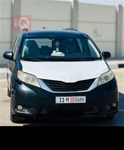 تۆیۆتا سیانا